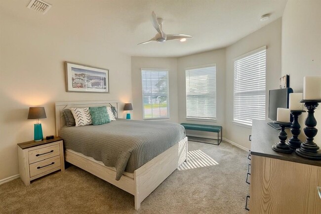 Building Photo - 10237 Coastal Shrs Dr