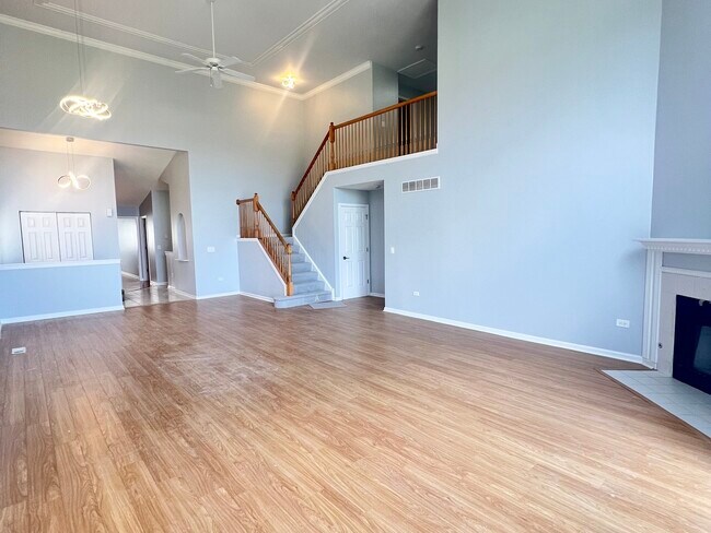 Building Photo - 123 Iliad Dr