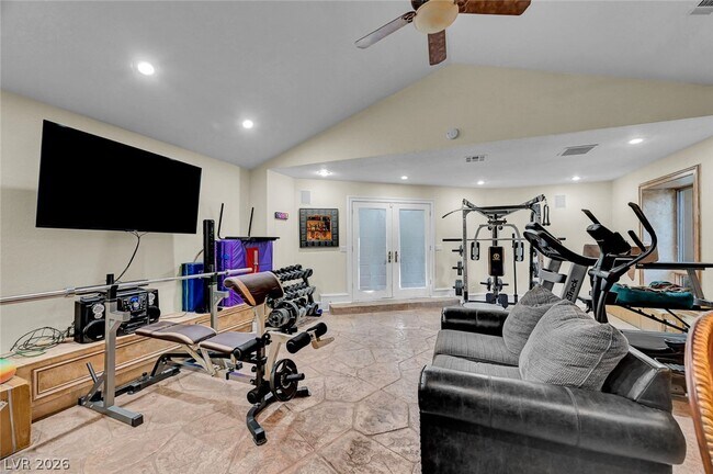 Building Photo - 7258 Loma Alta Cir