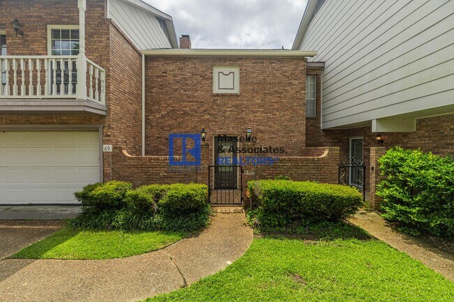 Building Photo - 3 Bed/2.5 Bath Townhouse in Timbers of Crossgates in Brandon