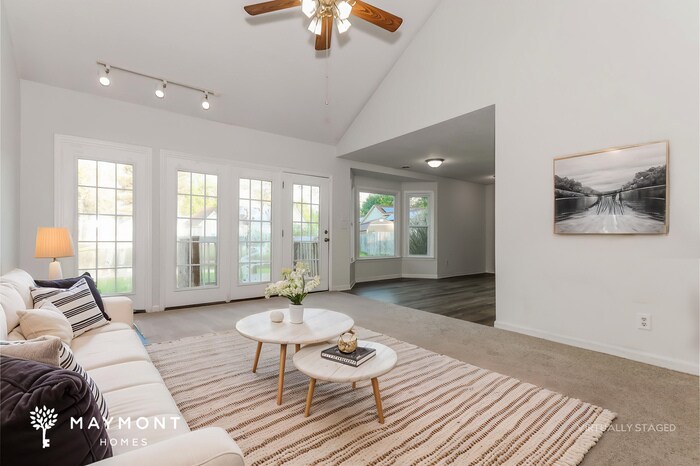 Building Photo - 213 Berkshire Dr