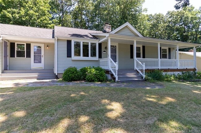 Primary Photo - 10 Tanglewood Rd