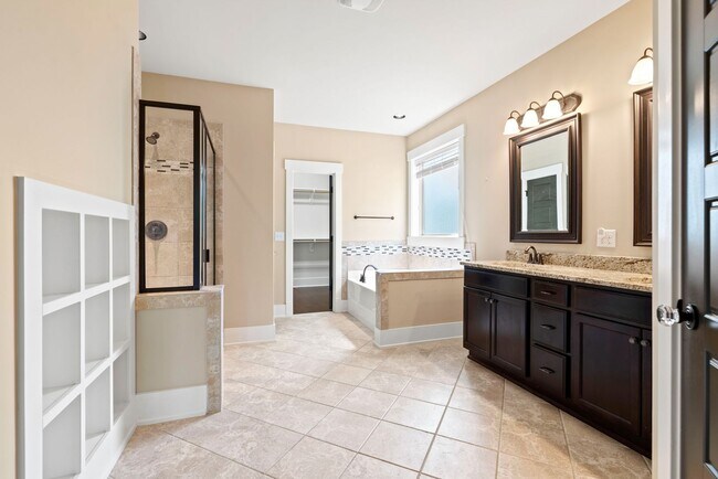 Building Photo - Beautiful Home in Briar Chapel-Many Amenities!