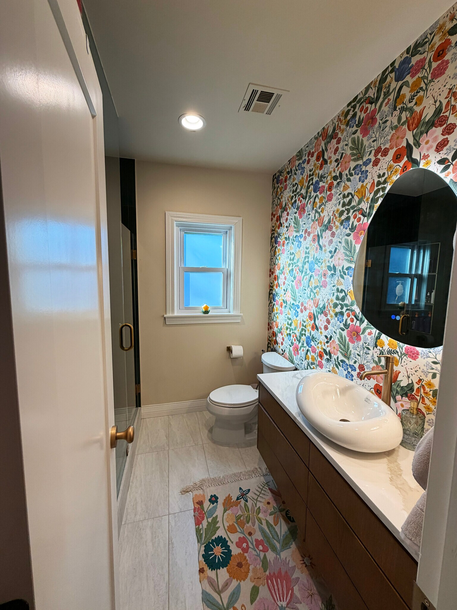 Building Photo - 2023 E 14th Pl