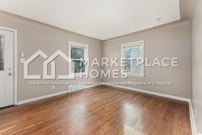 Building Photo - 14707 Agnes Ave