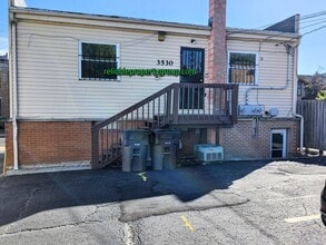 Building Photo - New Listing in Fort Wayne
