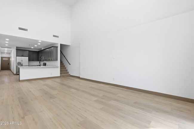 Building Photo - 2813 Trumbull Rd