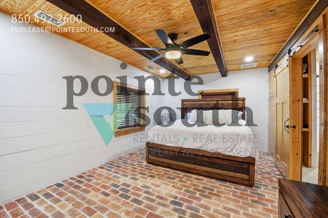 Building Photo - 27522 Burkhardt Dr