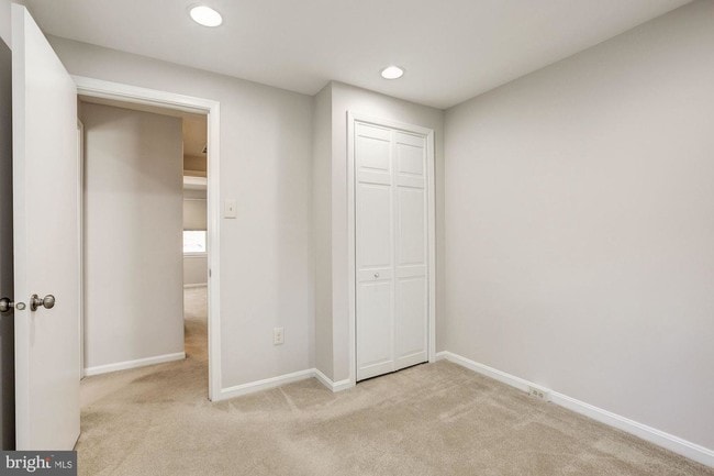 Building Photo - 8231 Goldstream Ct