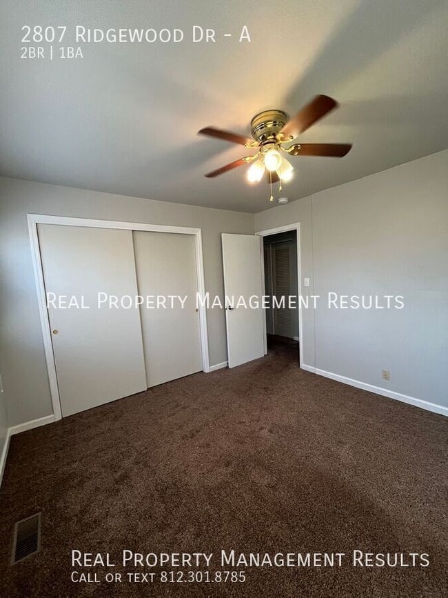 Building Photo - 2807 Ridgewood Dr