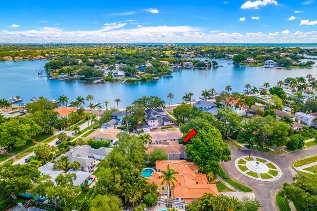 Building Photo - Historic Granada Terrace Home in St. Pete!!