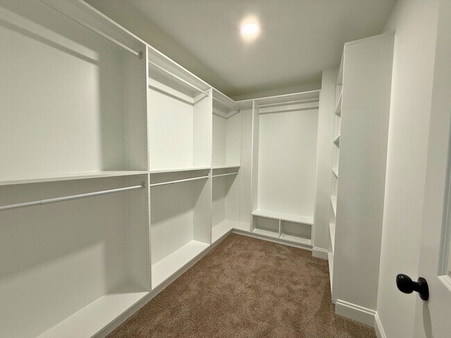 Building Photo - 28 11th St