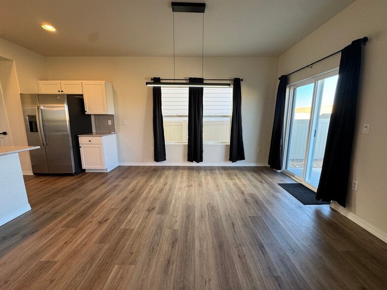 Building Photo - 5011 Amazonite Dr