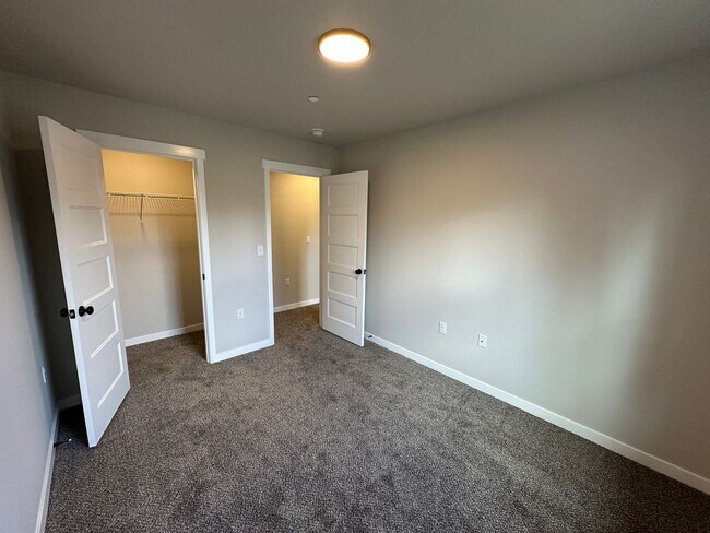 Building Photo - 1816 chipman St SE