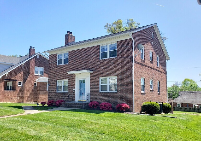 Primary Photo - 2801 Bauernwood Ave