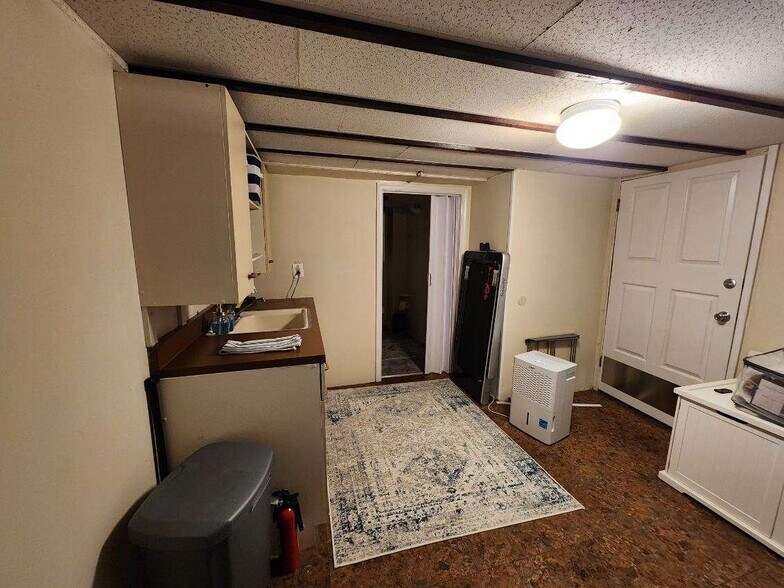 Building Photo - 724 N 19th St