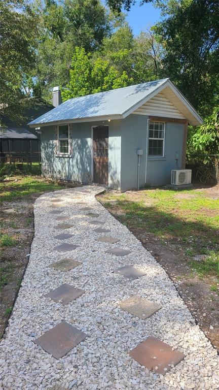 Building Photo - 1703 E 29th Ave