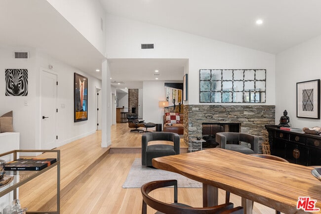 Building Photo - 3355 Alana Dr