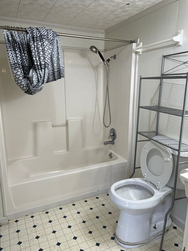 Building Photo - 799 Haynes Rd