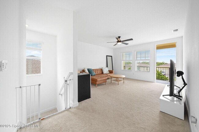 Building Photo - 715 Veridian Cir NW