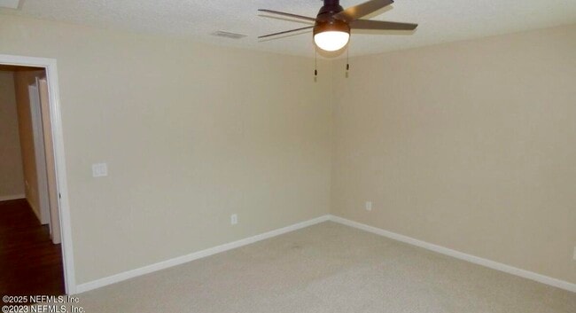 Building Photo - 83117 Purple Martin Dr