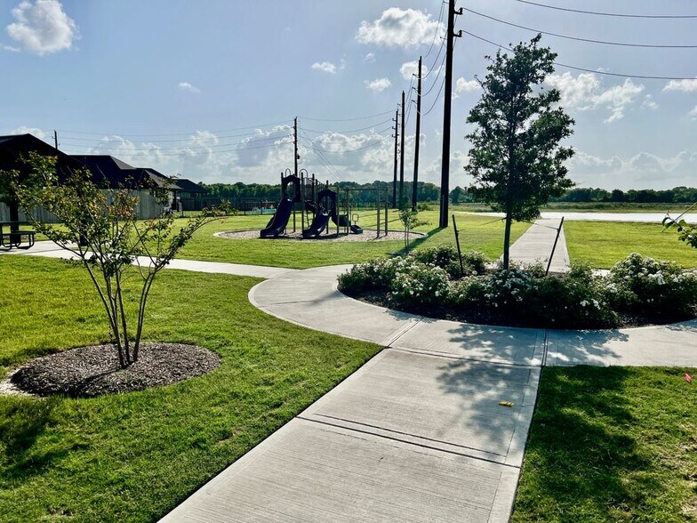 Building Photo - 13010 Christopher David Dr