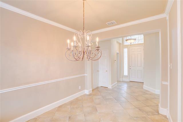 Building Photo - 2056 Stonecourt Dr