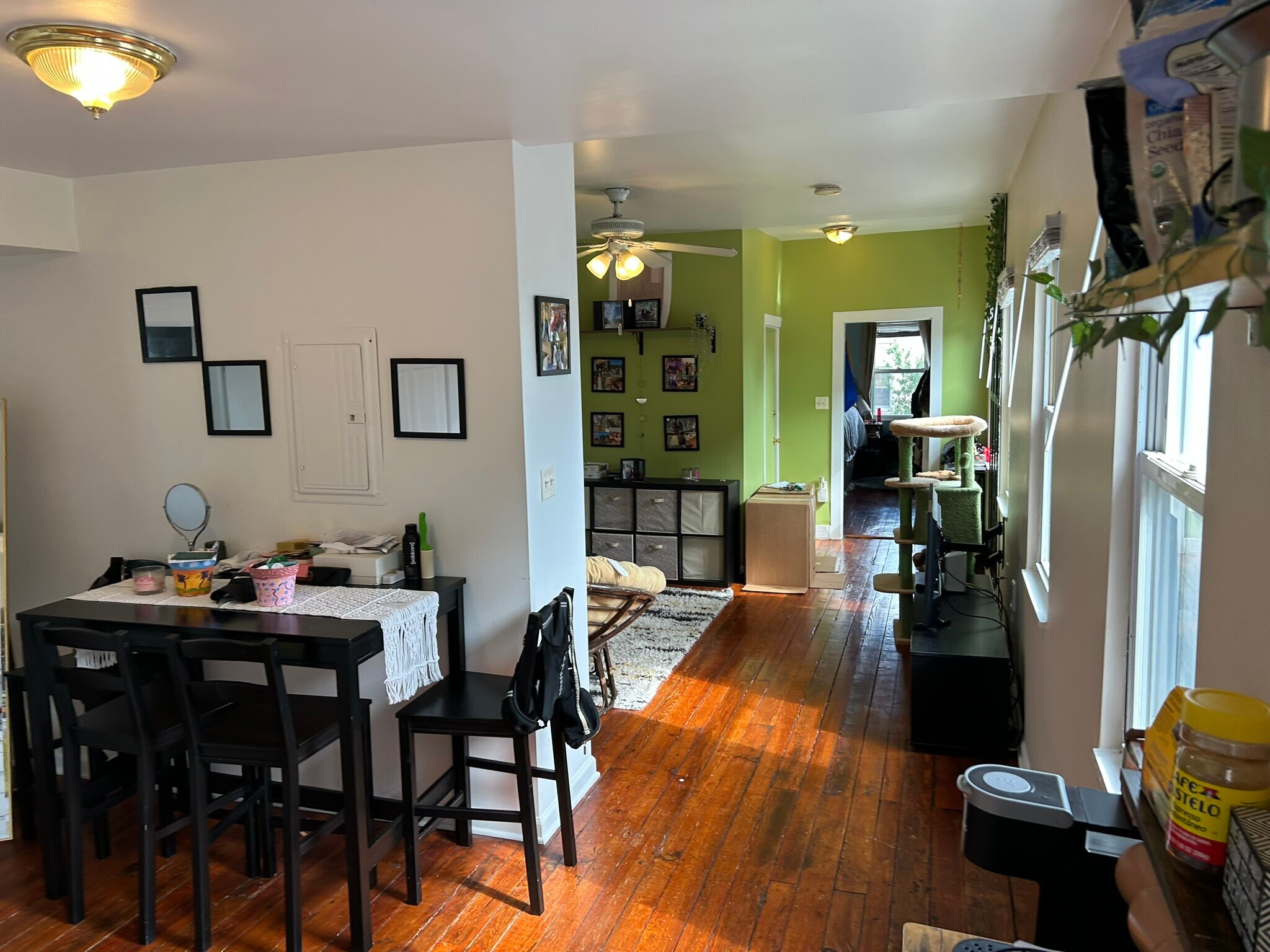 Building Photo - 3001 Huntingdon Ave