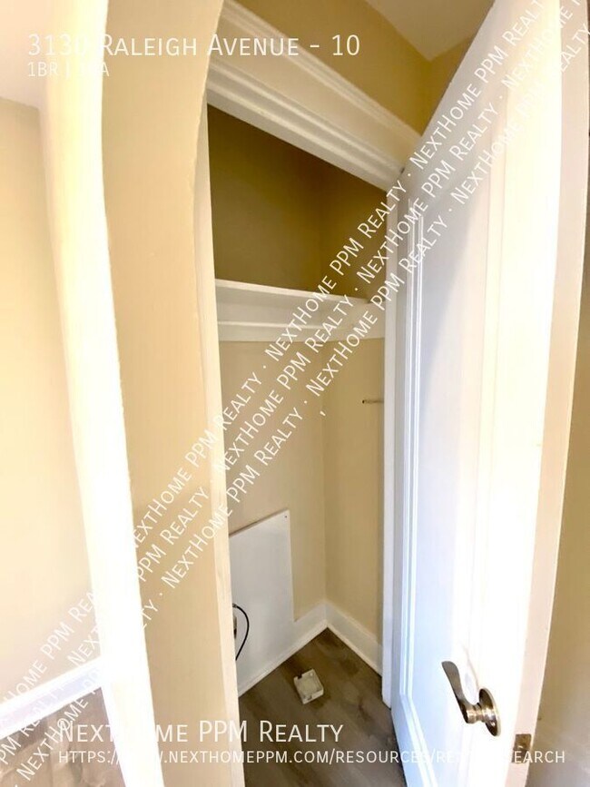 Building Photo - 3130 Raleigh Ave