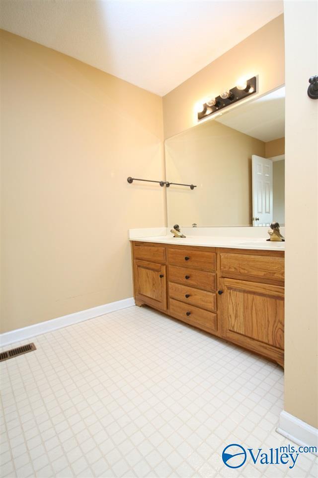 Building Photo - 128 Michli Rd