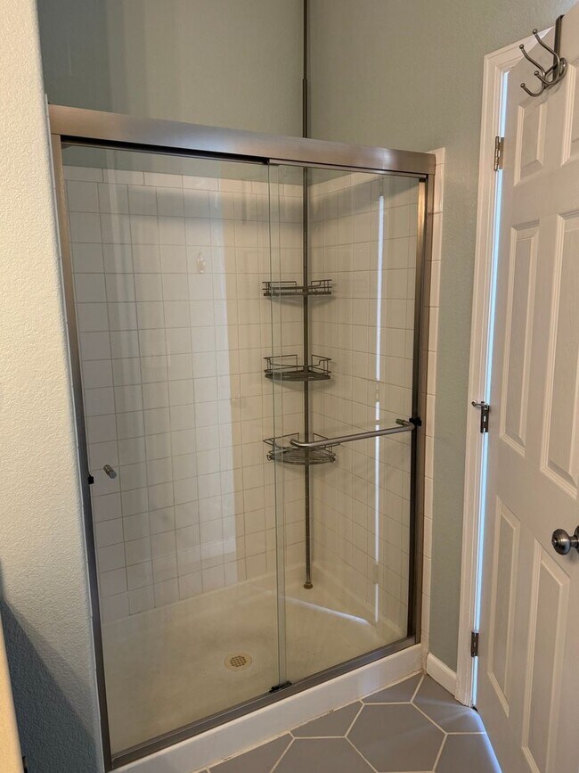 Building Photo - Charming 2BR Townhome in Brighton