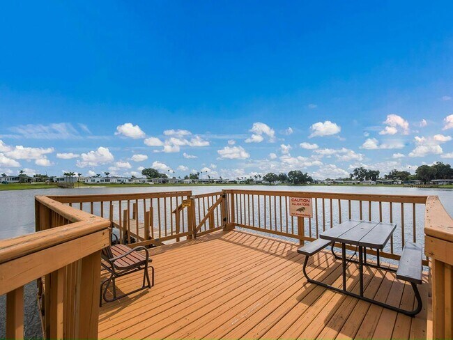 Building Photo - 34815 Silver King Dr