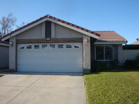 Building Photo - Single family home in Creekside
