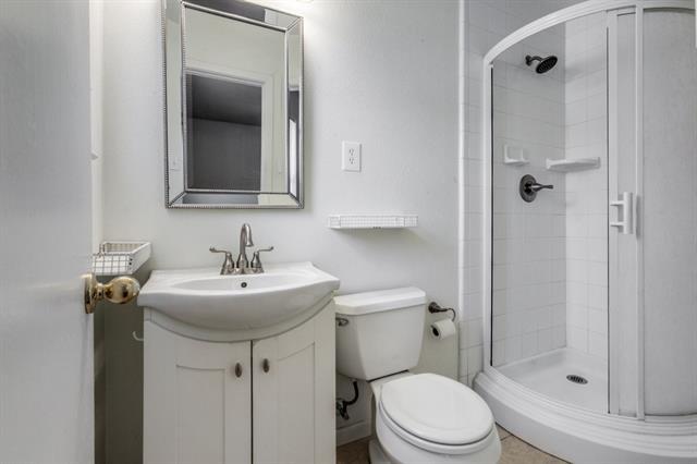 Building Photo - 2607 Jonesboro Ave