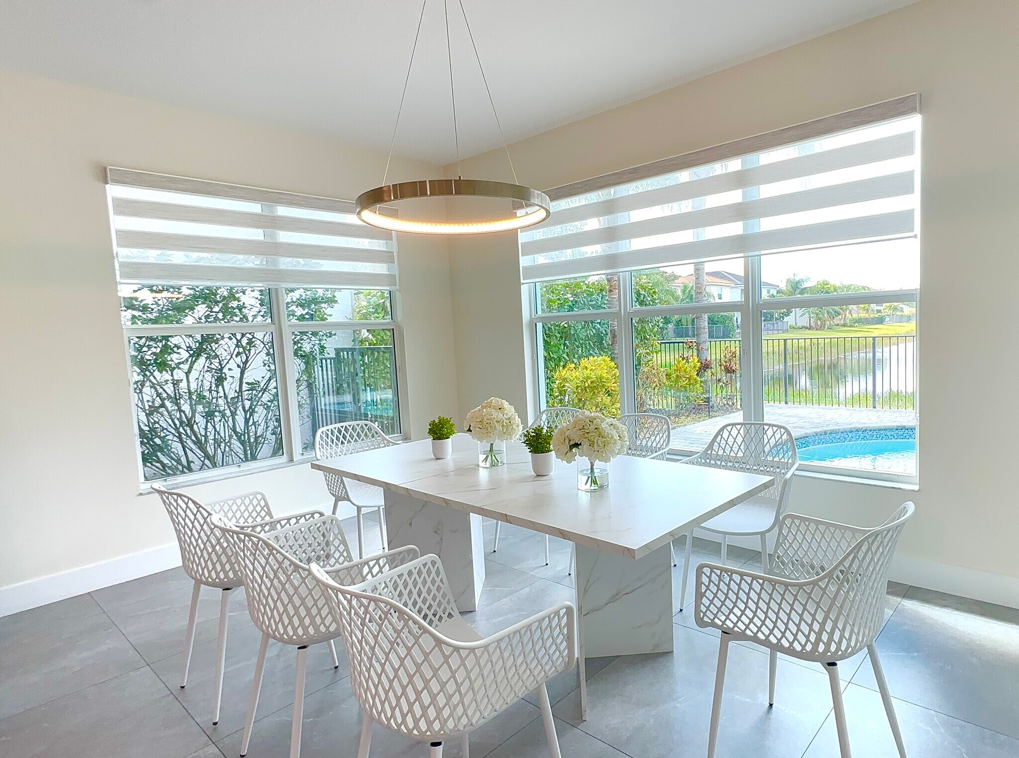 dining area - 15377 Green River Ct