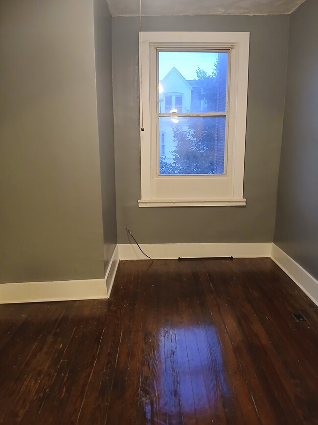 Building Photo - 1721 McCulloh St