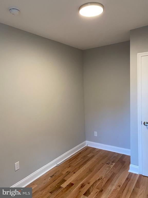 Building Photo - 1432 Cambridge St