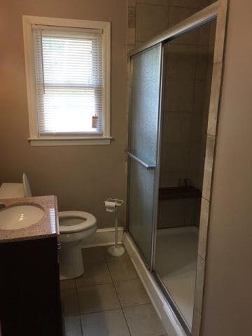 Building Photo - 3422 Westmont Dr