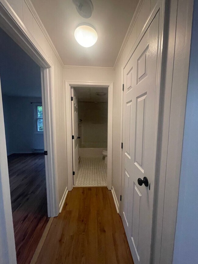 Building Photo - 3 Philbrick Ln