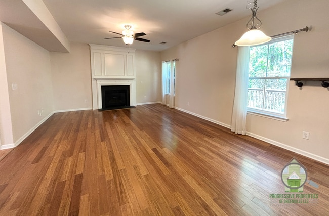 Building Photo - 253 Barbours Lane