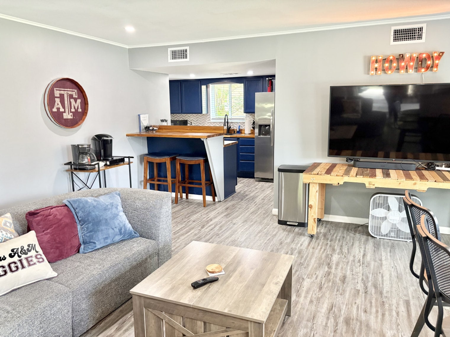 Building Photo - 1105 Glade St