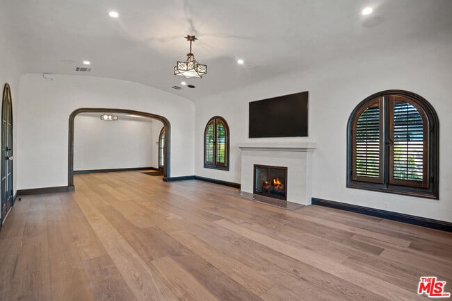 Building Photo - 4265 Denny Ave