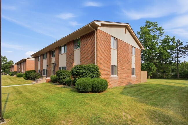 Building Photo - 365 Granger Rd