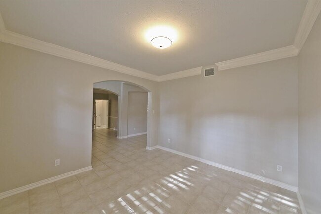 Building Photo - 407 Groveton Ridge Ln