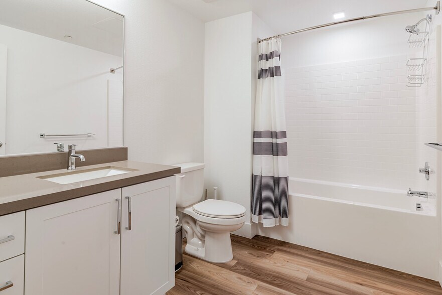 Building Photo - 85 Cleaveland Rd