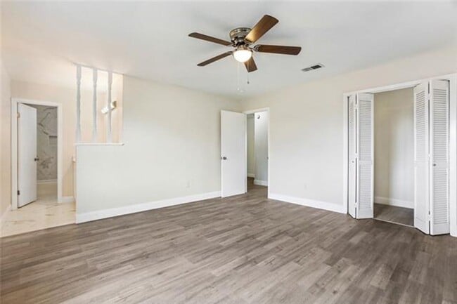 Building Photo - Harvey Beauty