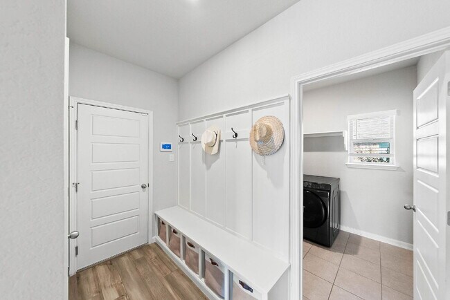 Building Photo - Stylish Corner Homesite on a Quiet Cul-de-...