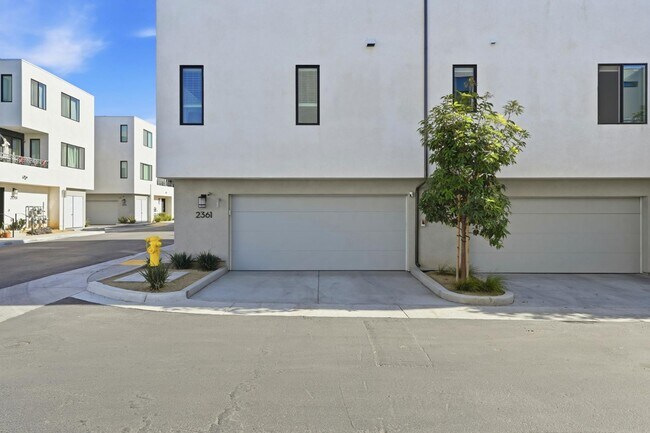 Building Photo - 2361 Acara Cir