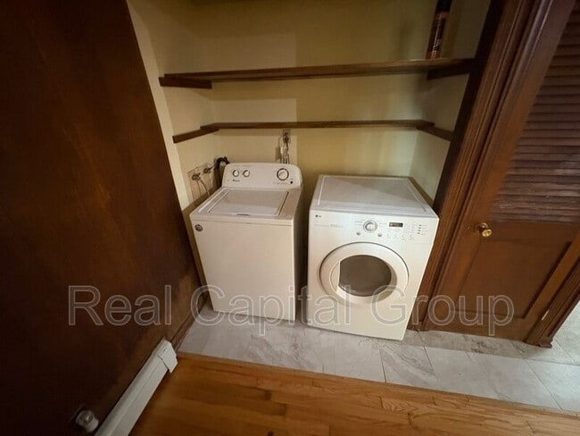 Building Photo - 38 Glenwood St