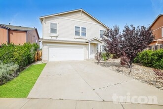 Building Photo - 9696 Canyon Meadows Dr
